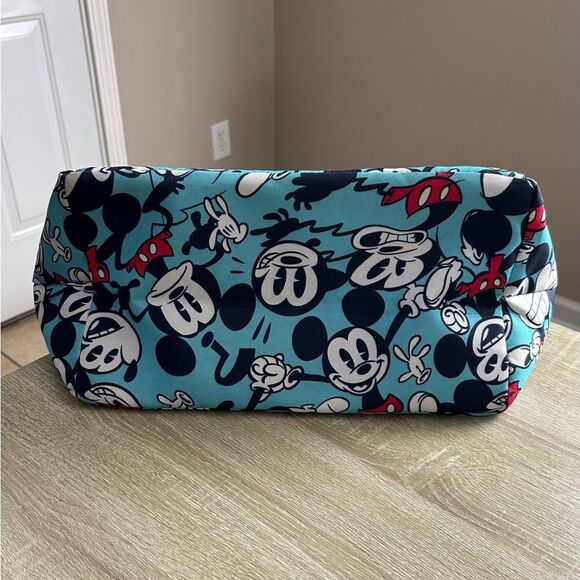 PREOWNED… DISNEY “Mickey Mouse” Insulated / Cooler Tote Bag - Picture 3 of 5